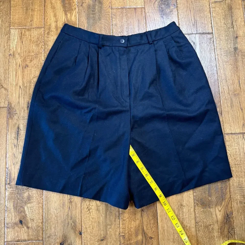 VTG Pendleton 100% Wool Black Pleated High Waisted Trouser Shorts Plus Size 18 - Picture 5 of 8